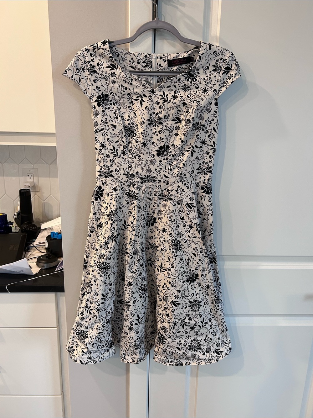 Dress Tells Skull Floral Black White Fit & Flare Dress Gothic Rockabilly Edgy
